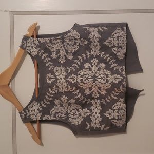 Embroidered Crop Top, Size S